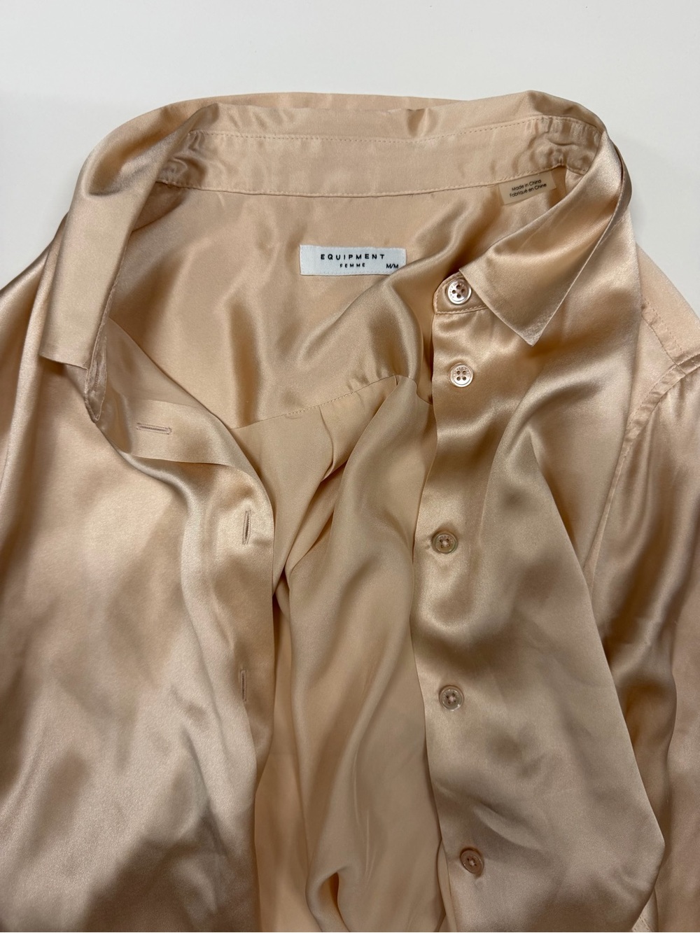 Equipment 💯 silk blouse Medium